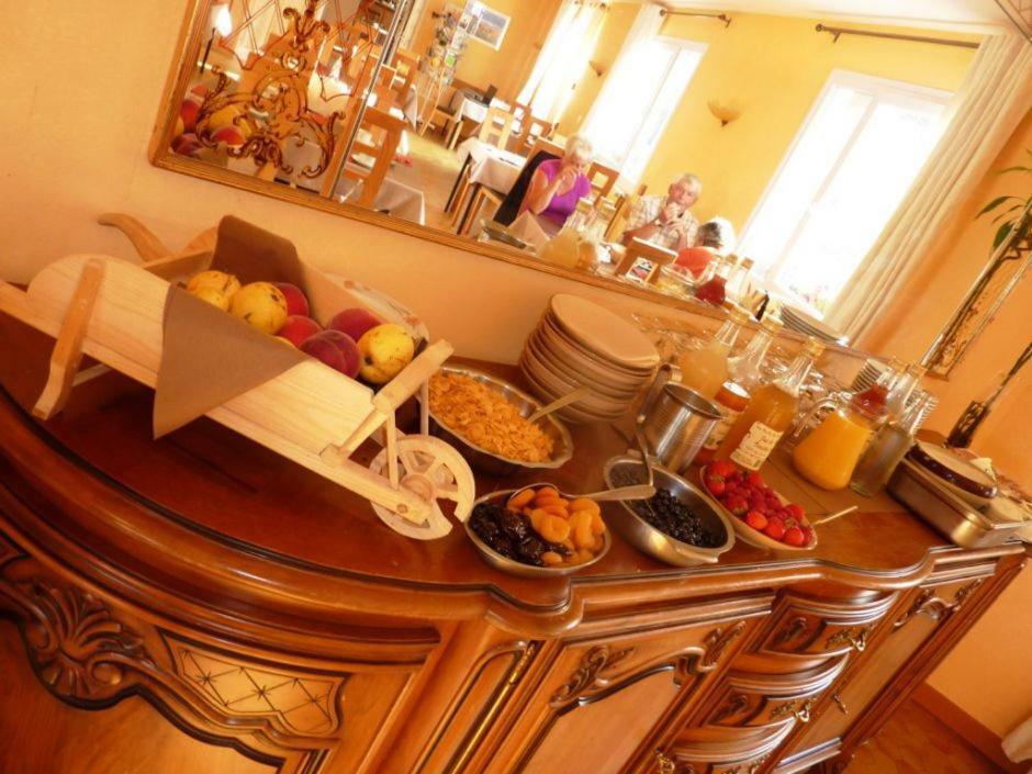 Logis Beauséjour Hotel 3*